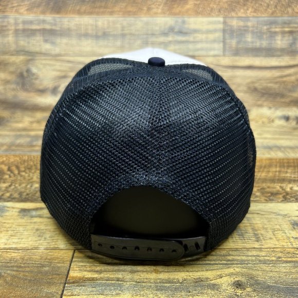 Washington Commanders Mens Trucker Hat Navy Snapback Football Baseball Cap - Picture 3 of 6